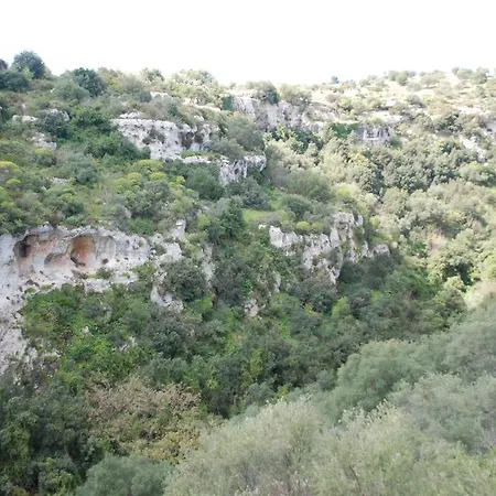 Serenita * Noto